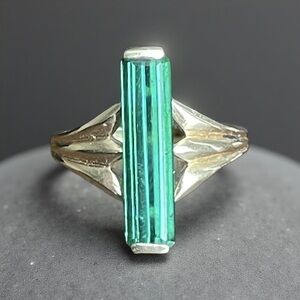 🚨 Rare!! 🚨 Green Tourmaline Yellow Gold Ring 💍